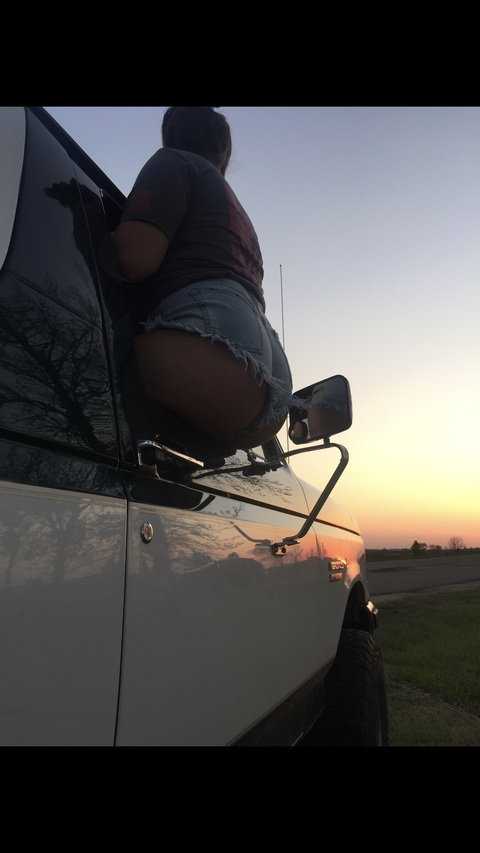 Header of leilaniblossom7