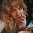 lilzeppelin (Rosie) OnlyFans content 

 profile picture