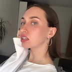 Liz liz_moore Leaked OnlyFans 

 profile picture