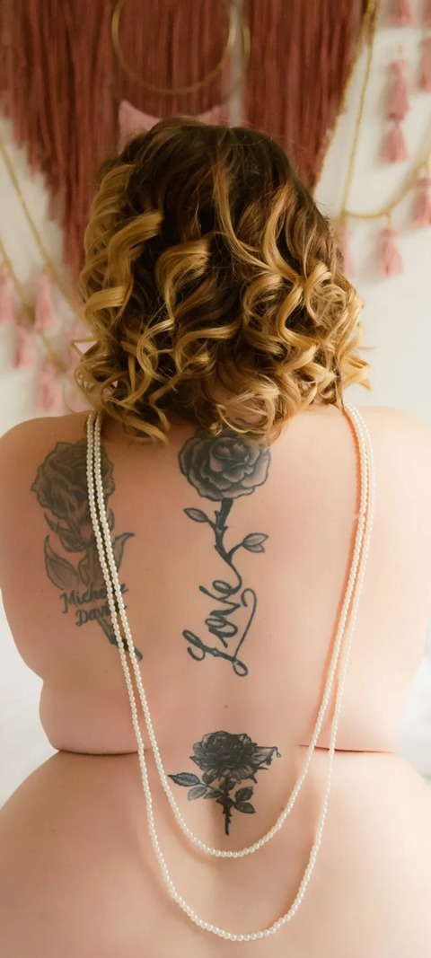 Header of loveless89