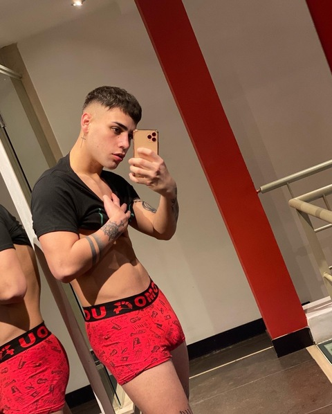 Header of luciorodriguezoff