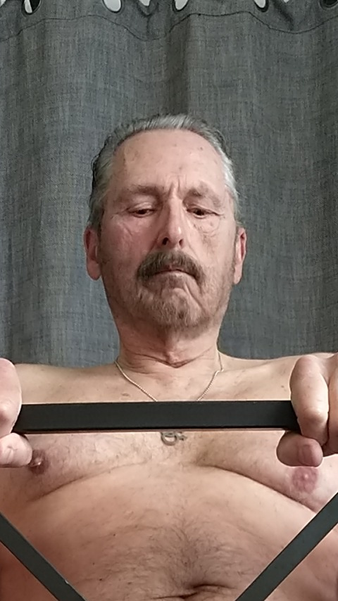 Header of mannystrong