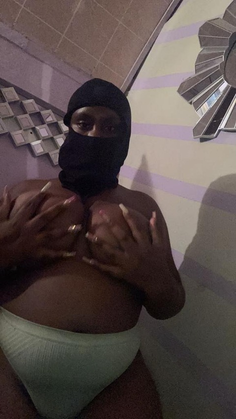 Header of maskedcouplexxxxx