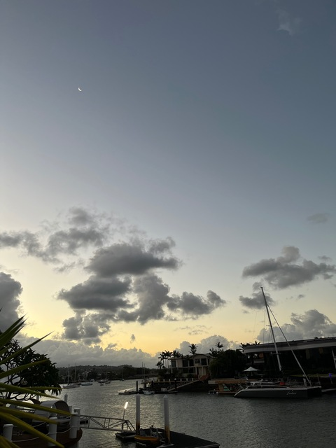 Header of mimigarciaaa