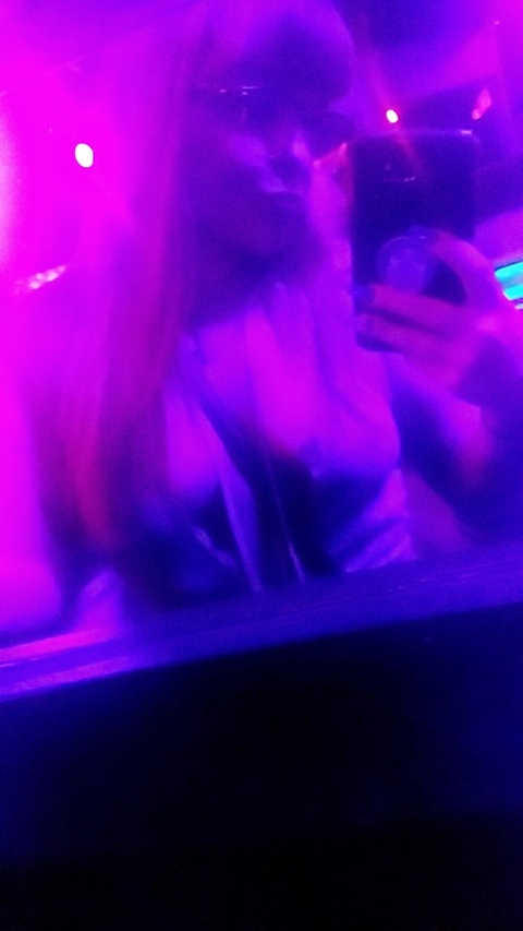 Header of missmandydawn