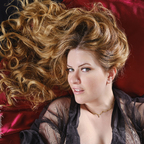 Free access to @missvelvets Leaks OnlyFans 

 profile picture