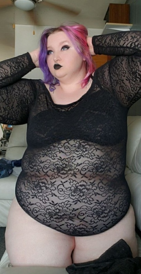 Header of mistresscat420