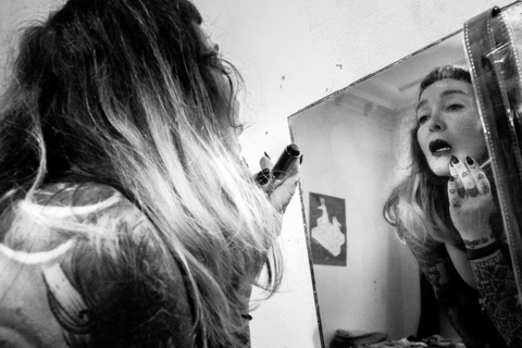 Header of mistresslolanoir