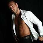 mr.grey019 OnlyFans Leaks 

 profile picture