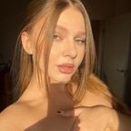 mycrystal OnlyFans Leaks 

 profile picture