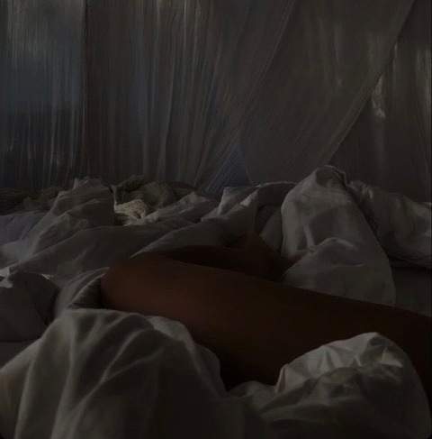 Header of mysteriousgirllx