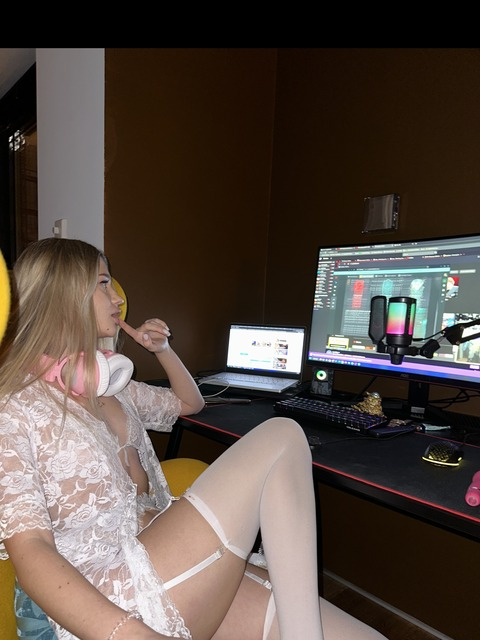 Header of nastynatashy