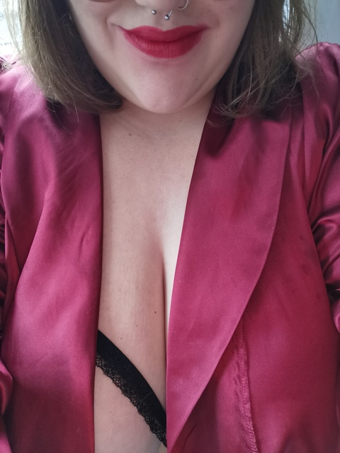 Header of naughtybigtitk