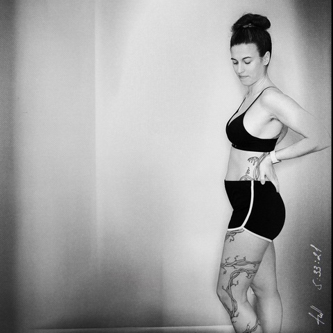 Header of nsfwapparently