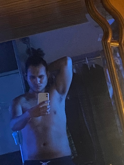 Header of picasso698