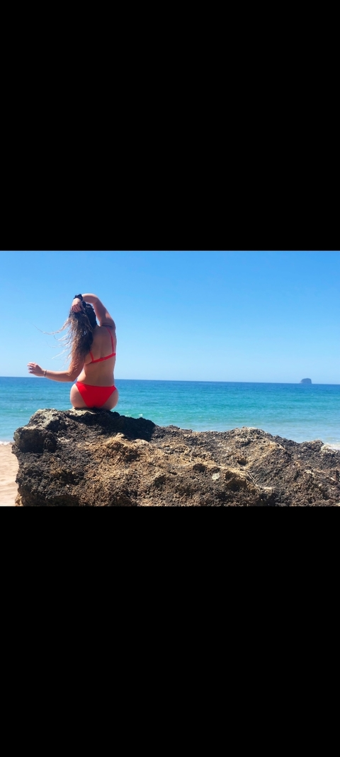 Header of quad.queen