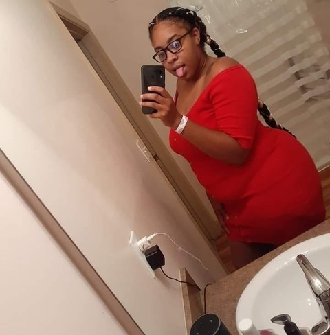 Header of queen-1994