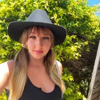 Queen Raven (@queenraven666) Leaked OnlyFans 

 profile picture