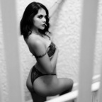 Download qveenn.vv OnlyFans content for free 

 profile picture