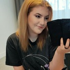 r0yallysneakpeek OnlyFans Leak 

 profile picture