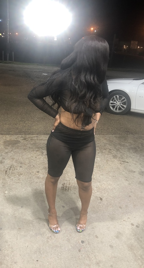 Header of raeenicolee3