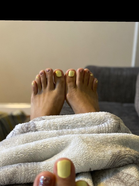 Header of realpersiangirl