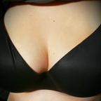 rebeccabee (Rebeccabee) OnlyFans Leaks 

 profile picture