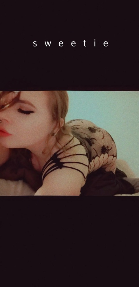 Header of red_divine710