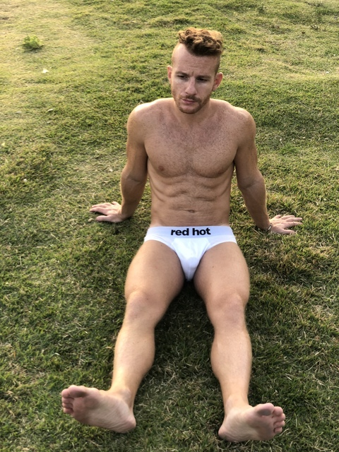 Header of redheadcail