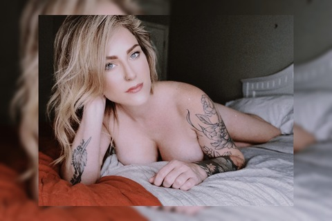 Header of riley.rose931