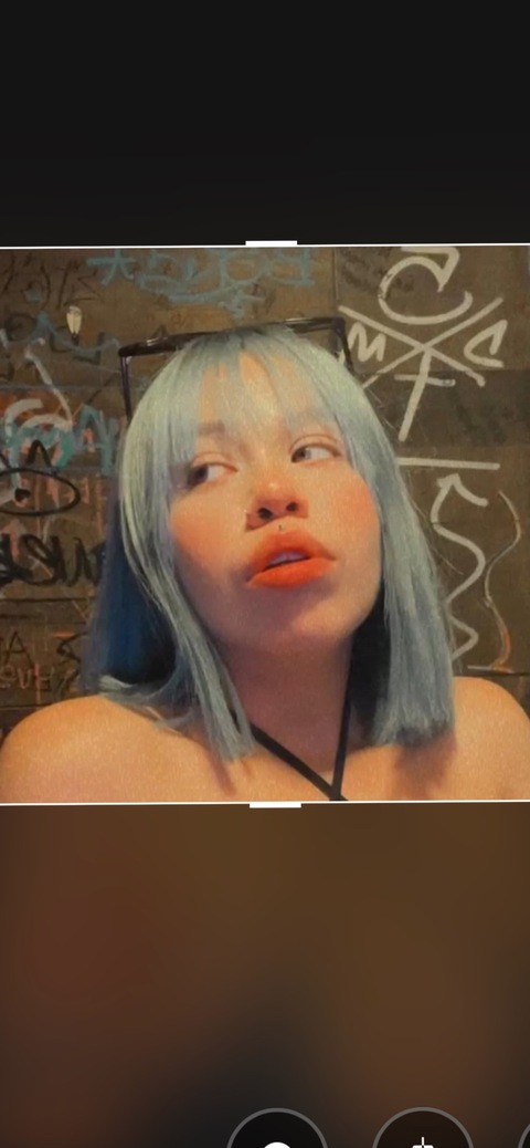 Header of roja_lunna