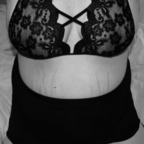 RoseEvelyn roseevelyn90 Leaked OnlyFans 

 profile picture