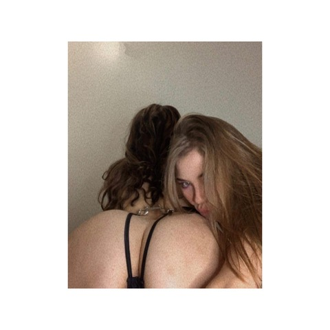 Header of rosemeadowxo