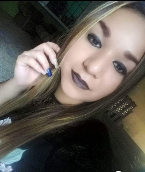 Header of samylarissa25