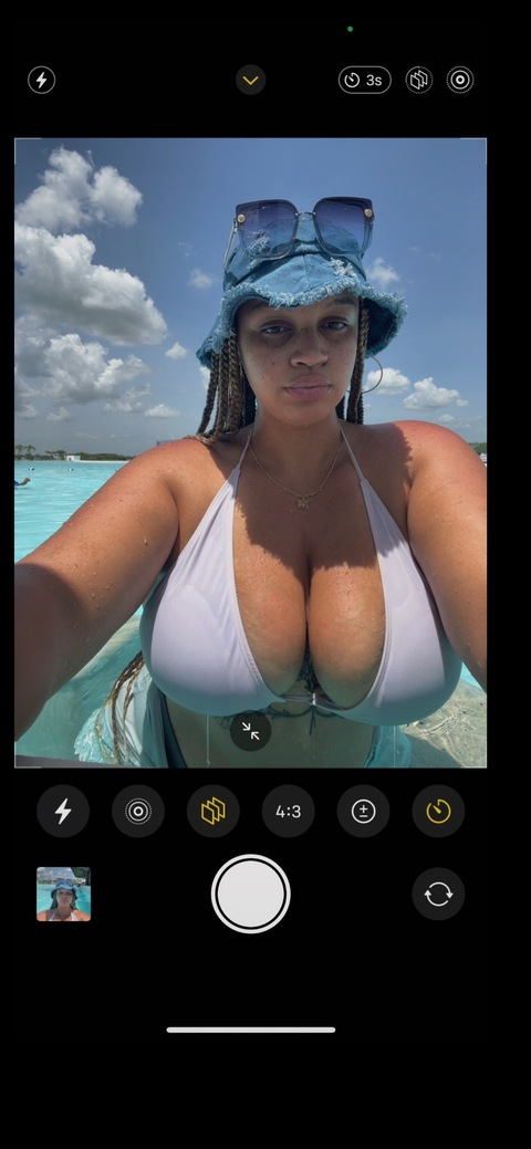 Header of savage_onlyfans