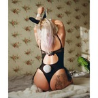 Download shortiexo OnlyFans content for free 

 profile picture