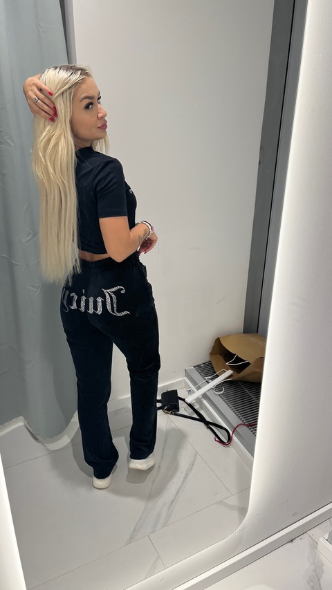 Header of slayyyysiii