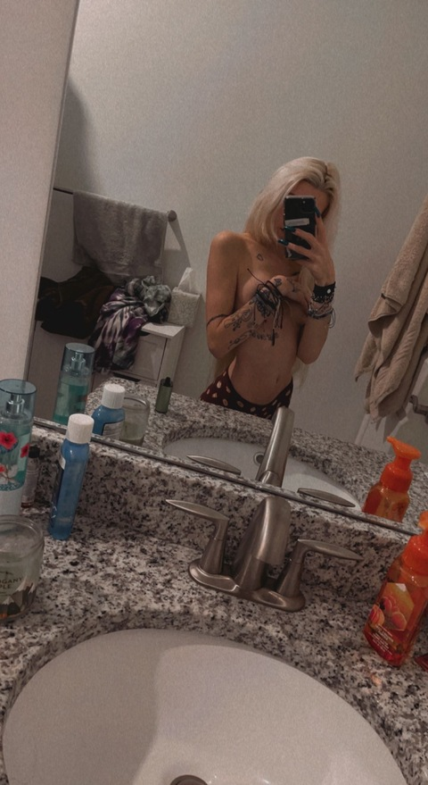 Header of slyscontent