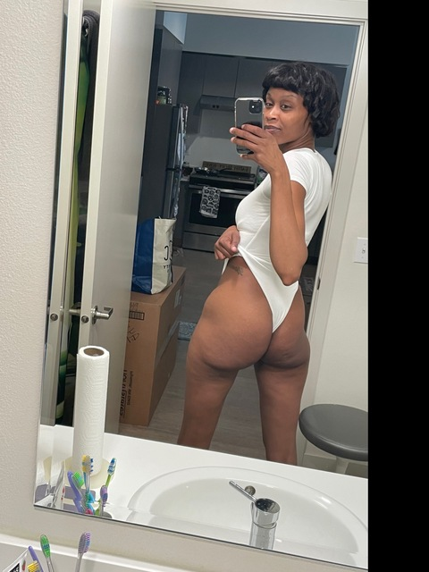 Header of tallprettyandfine