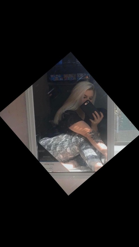 Header of tattedblondie77