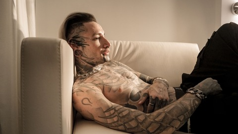 Header of tattooryanfree