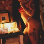 RosesTrouble &amp; TroublesRose 💦🍆🍑😻🌹 (@theonlyrosegold) Leak OnlyFans 

 profile picture