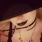 thewitchroz (TheWitchRoz) OnlyFans content 

 profile picture