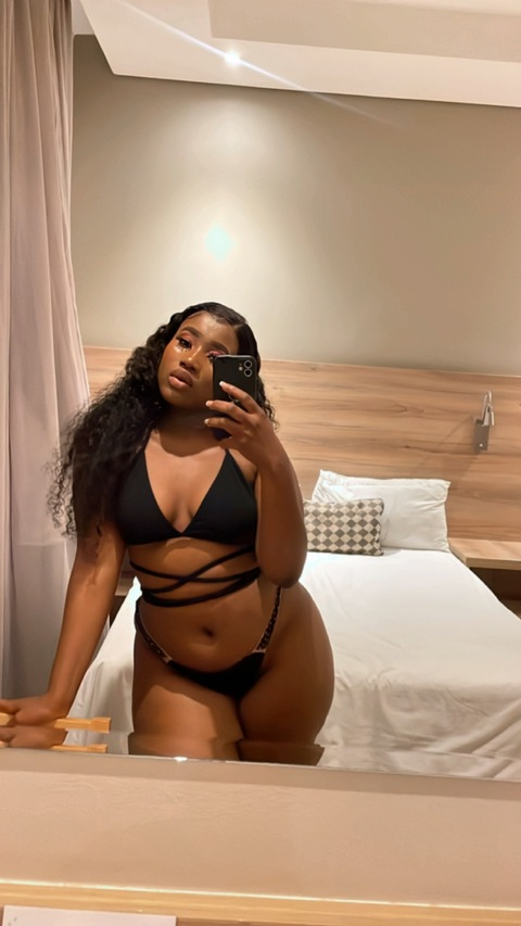 Header of thickums_kushie