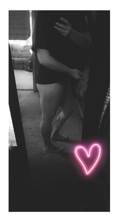 Header of toxic.brunette