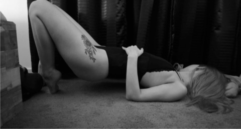 Header of urfinestbaddie