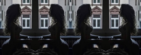 Header of vali_straus