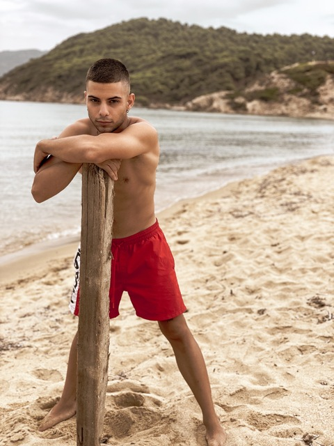 Header of vathiotis