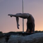 Onlyfans leaks watchmeslay 

 profile picture