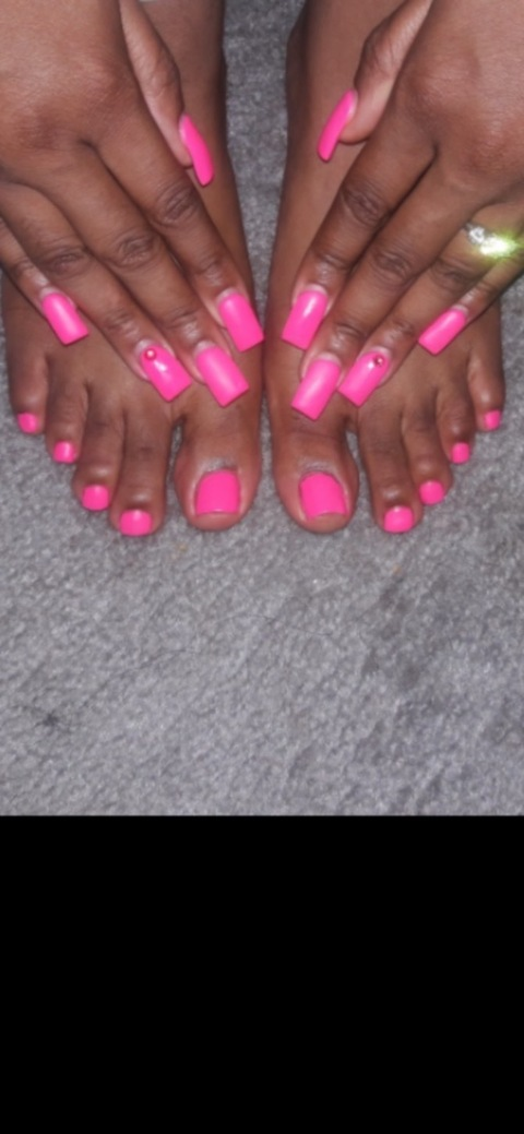 Header of wettcherryfeet